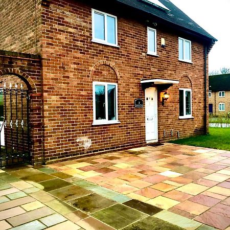 The Highfield Chester. Exterior photo