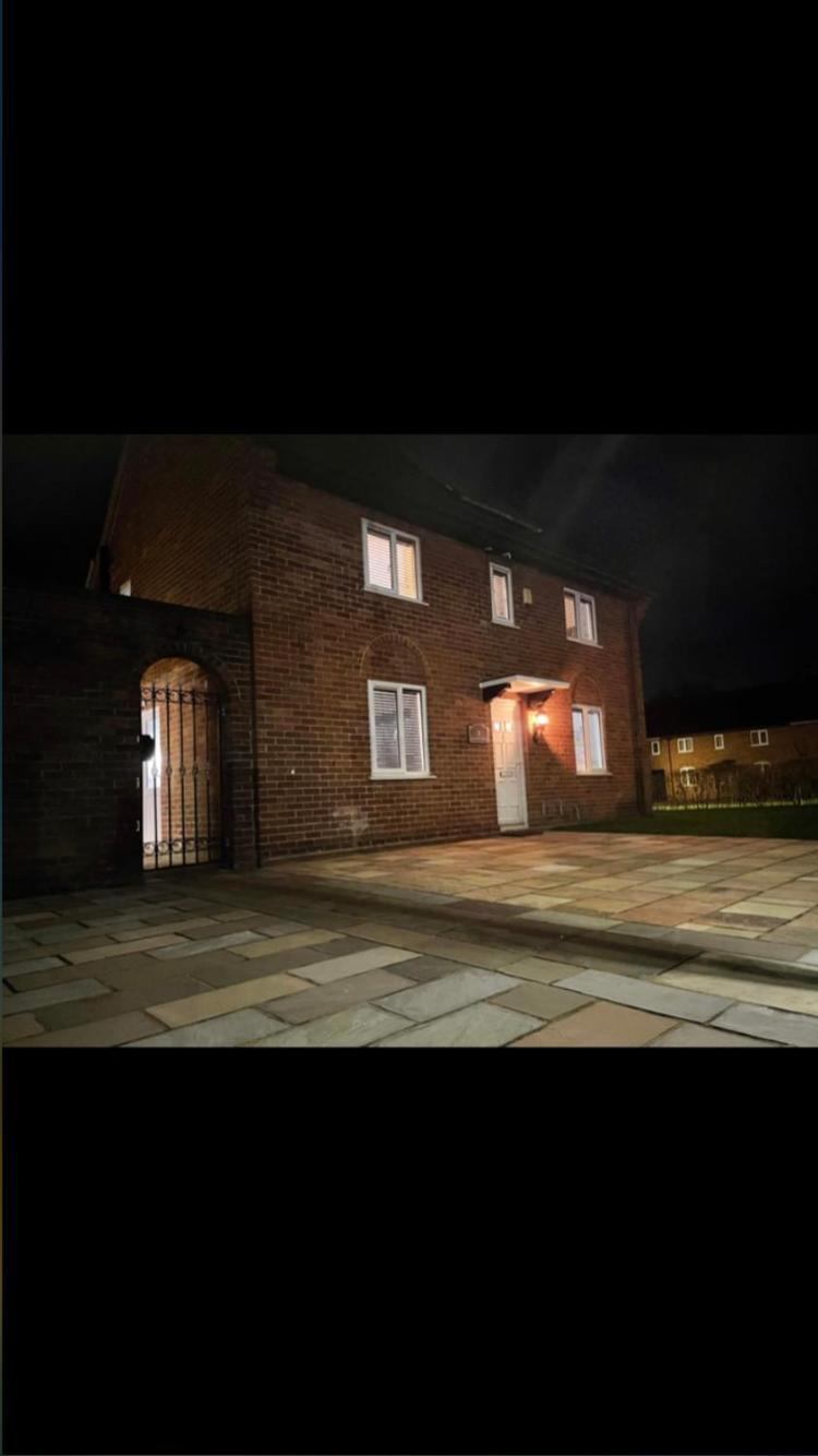 The Highfield Chester. Exterior photo