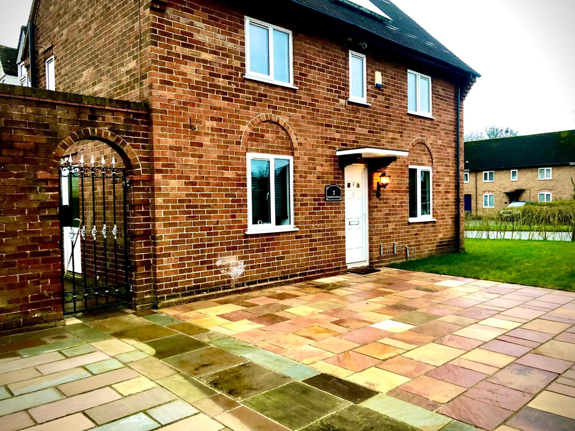 The Highfield Chester. Exterior photo